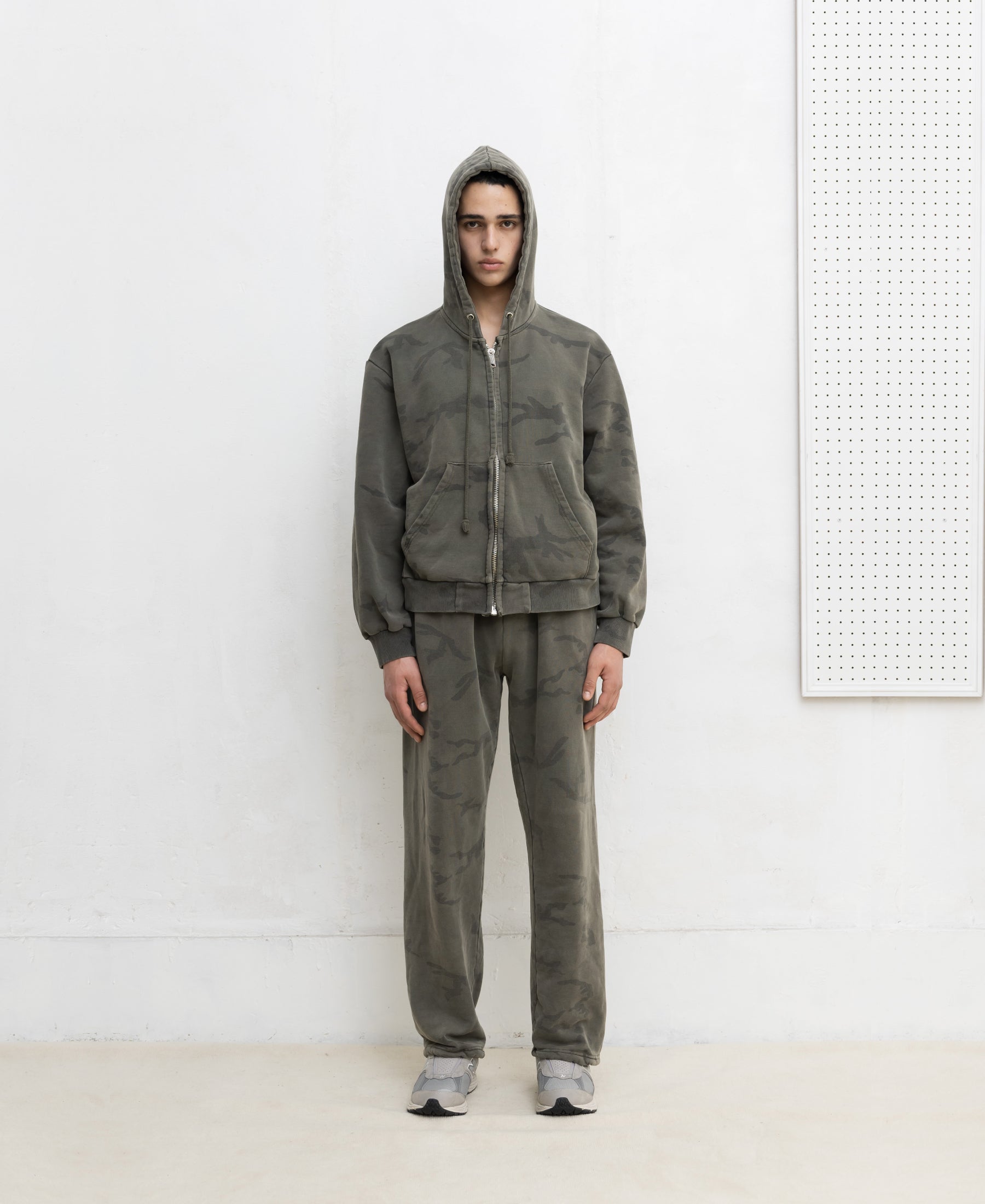 Translation missing: en.products.product.gallery_thumbnail_alt