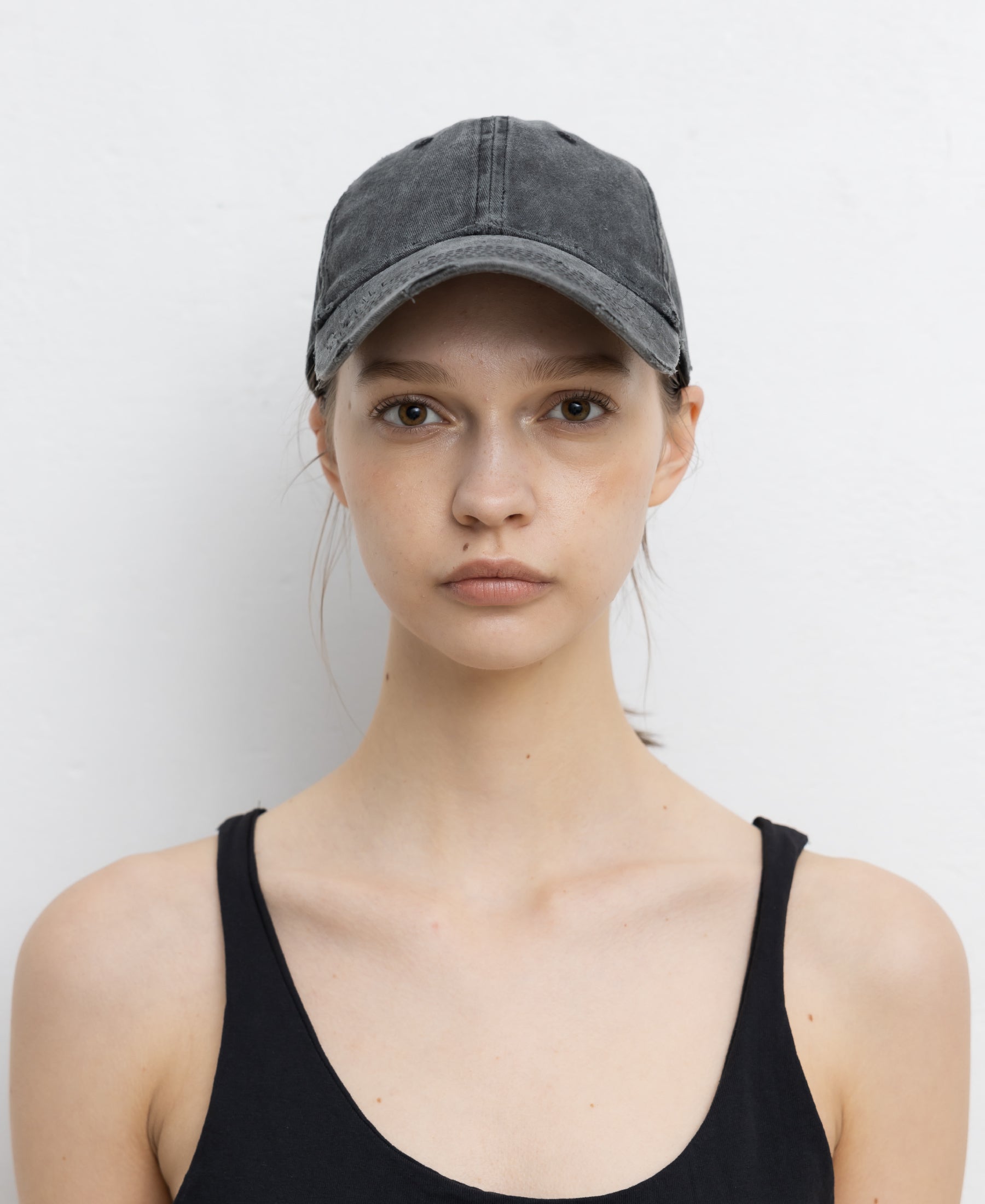 6 PANEL MECHANIC'S CAP - DISTRESSED BLACK