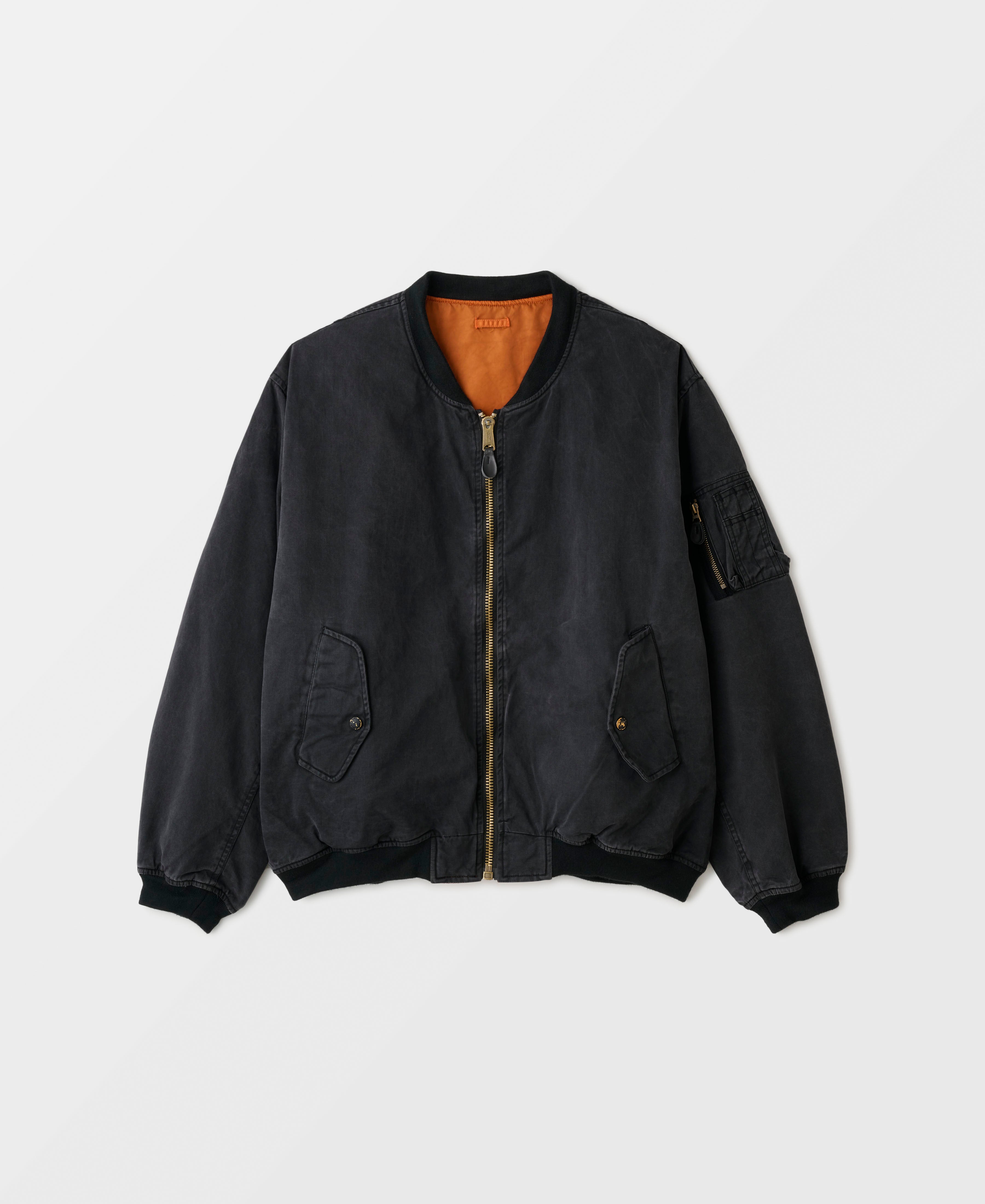 サンフェイドウォッシュ ノンパテッド ボンバージャケット | ブラック2