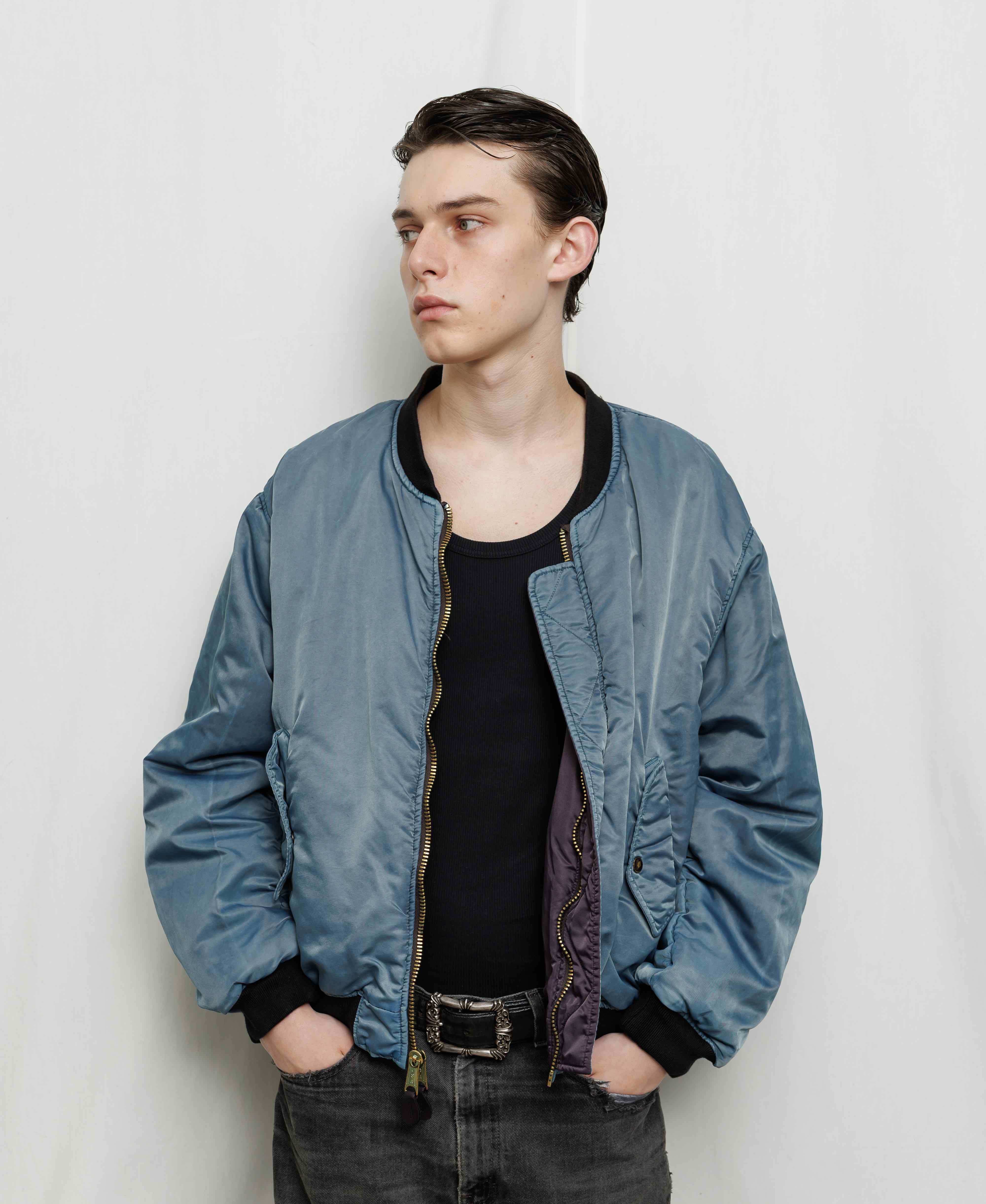 GARMENT-DYE NYLON BOMBER JACKET - BLUE X BROWN