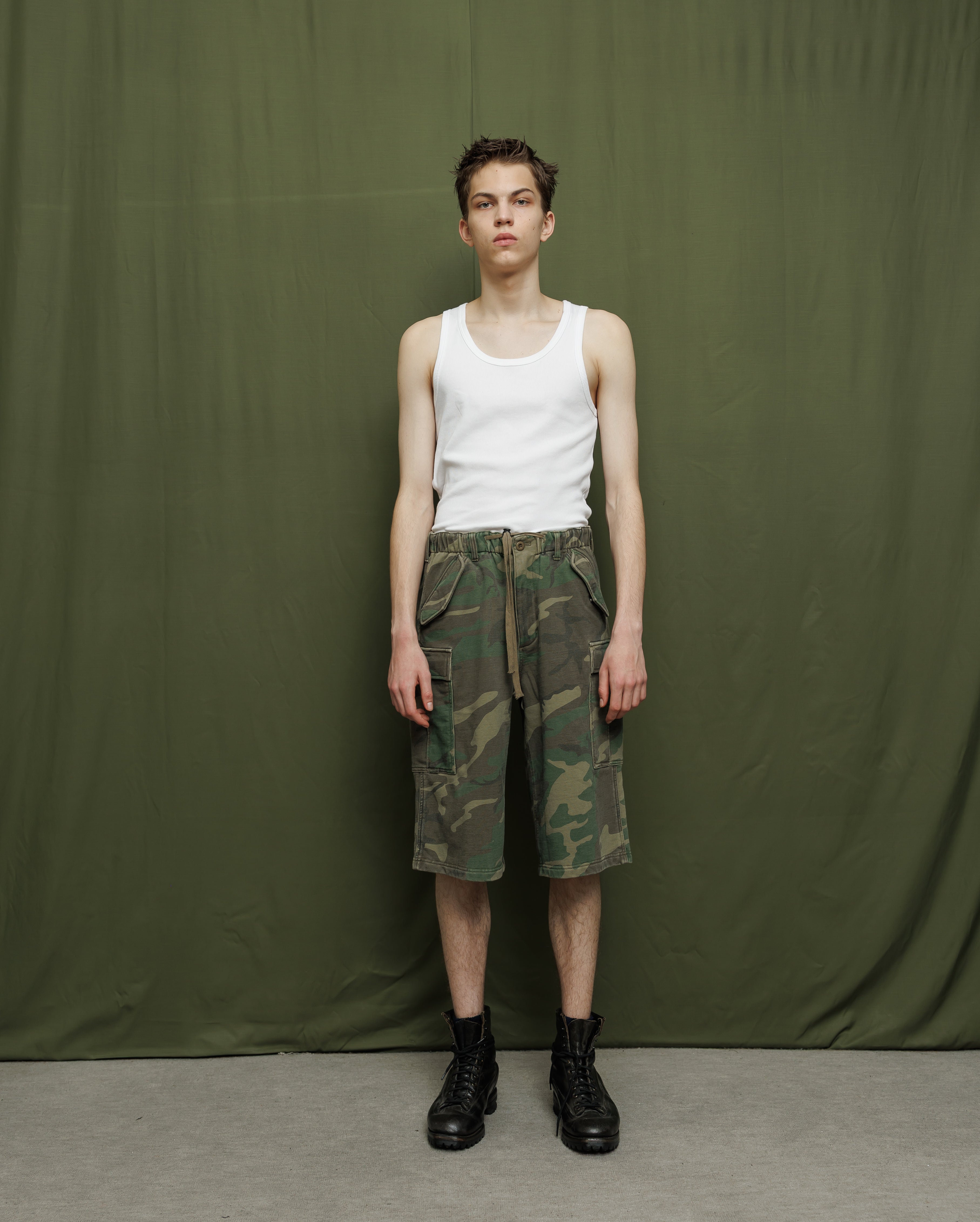 サンフェイドウォッシュ スウェットカーゴショートパンツ - ウッドランドカモ